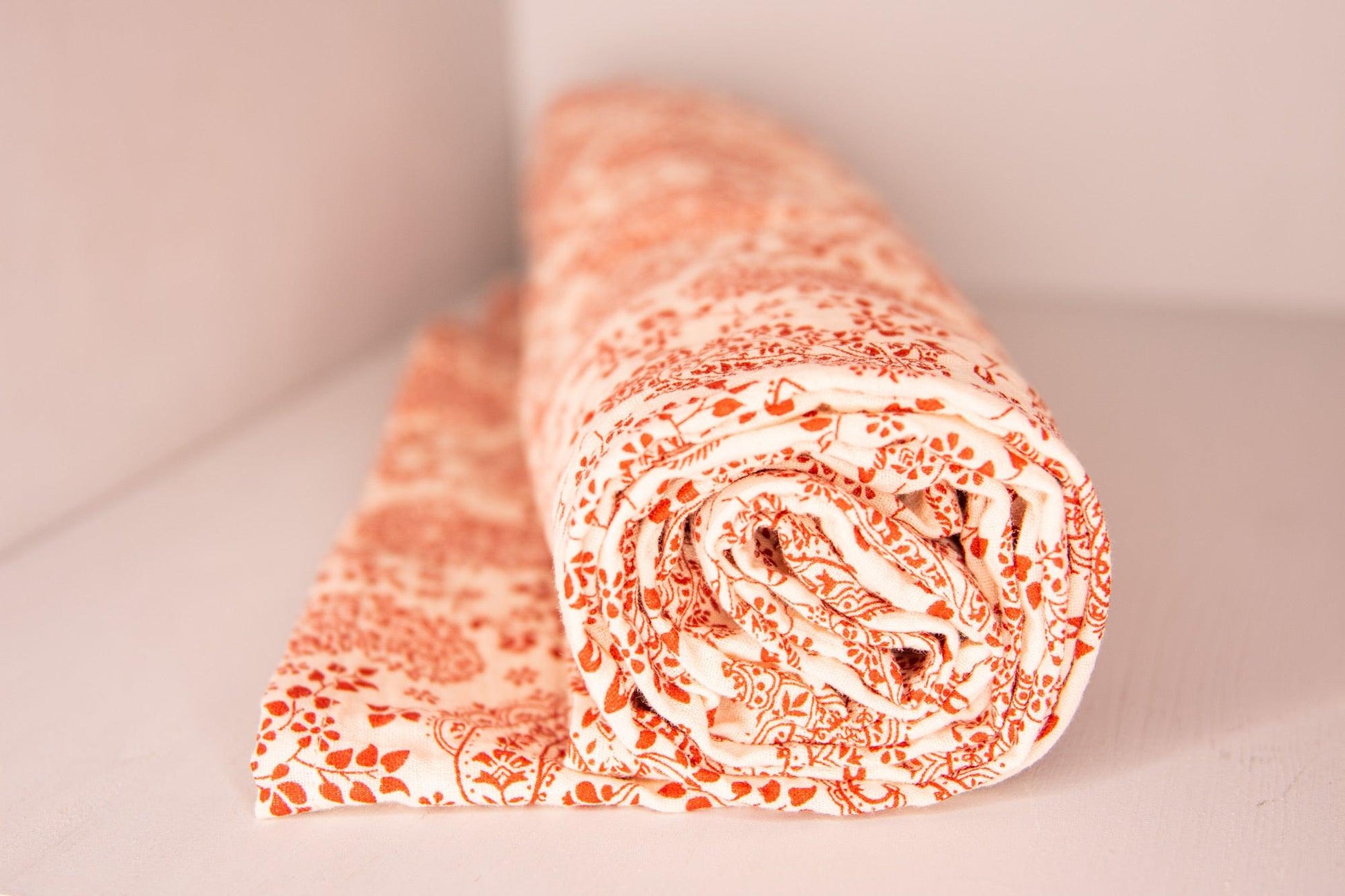 Musselin Schal *Paisley Red* - MalaSariLove 